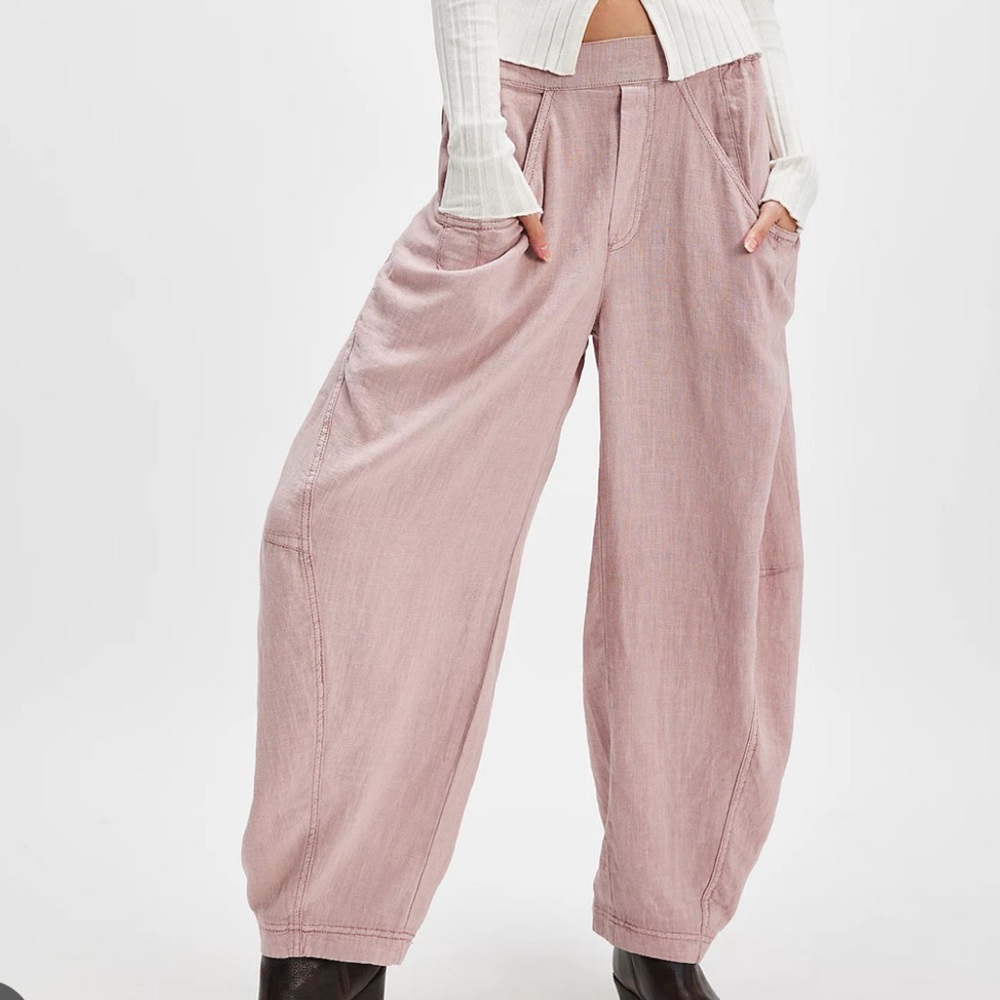 NWOT Free People High Road Pull On Barrel Pants